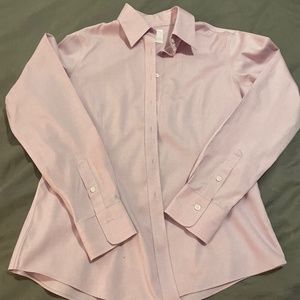 Brooks Brothers non-iron women’s button down - size 6